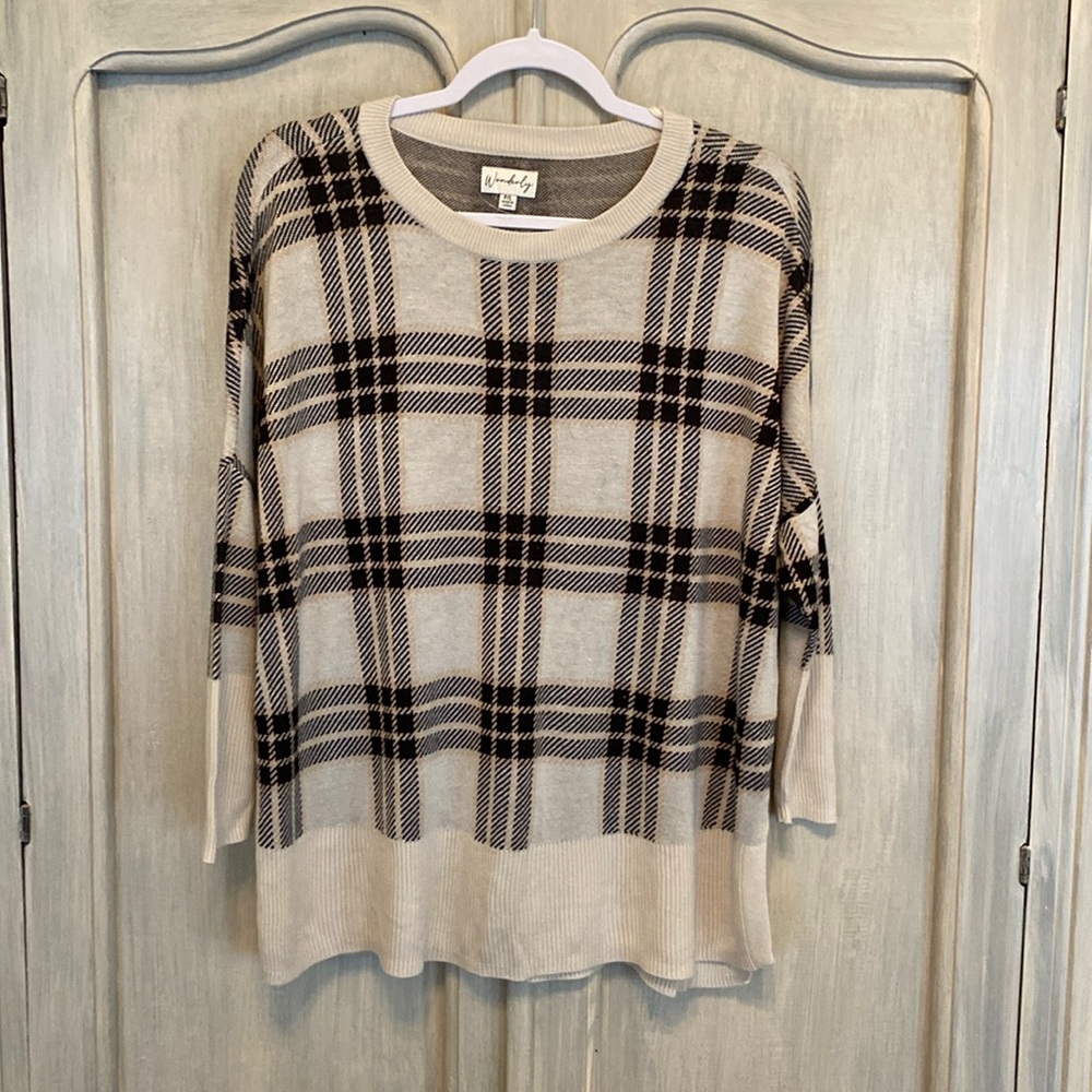 Wonderly sweater
